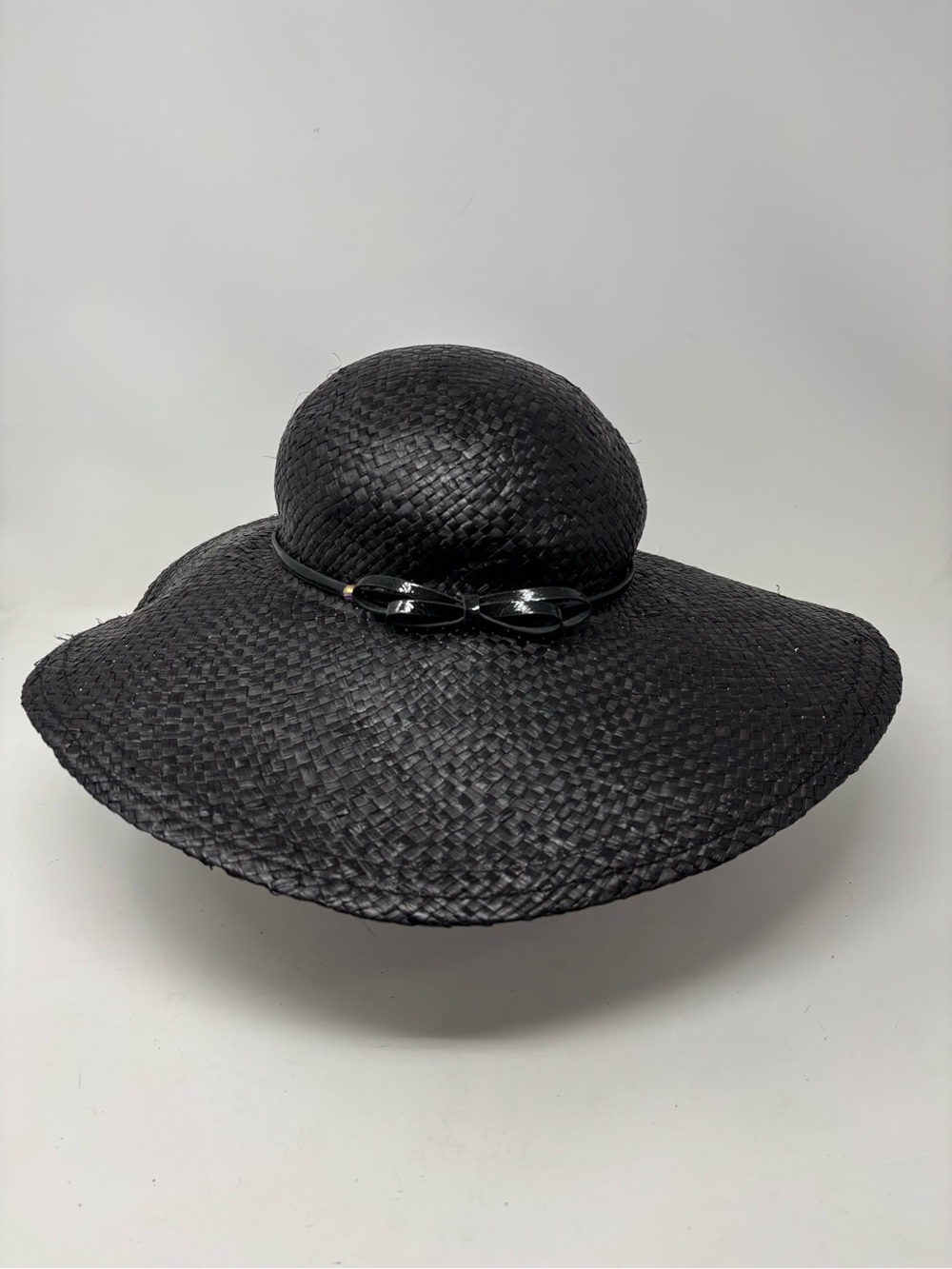 Juicy Couture 100% Raffia Wide Brim
straw bucket black summer hat